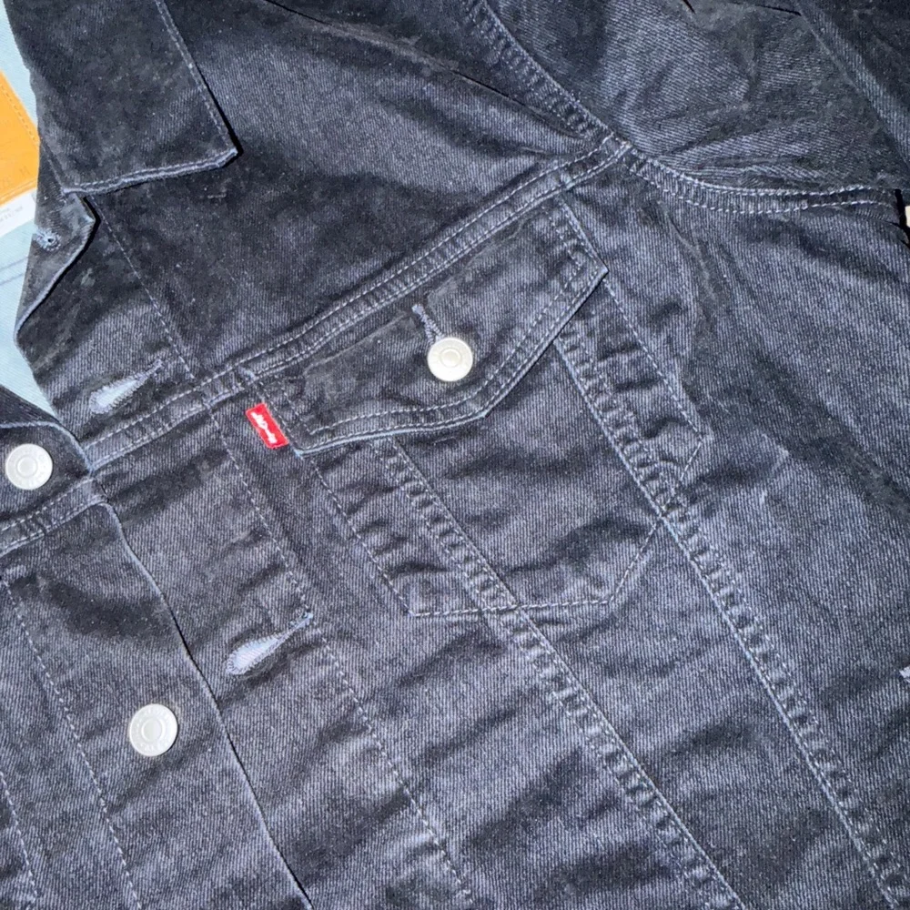 Levi's® Premium RELAXED FIT TRUCKER JACKET Velvet denim Edition - Picture 4 of 6